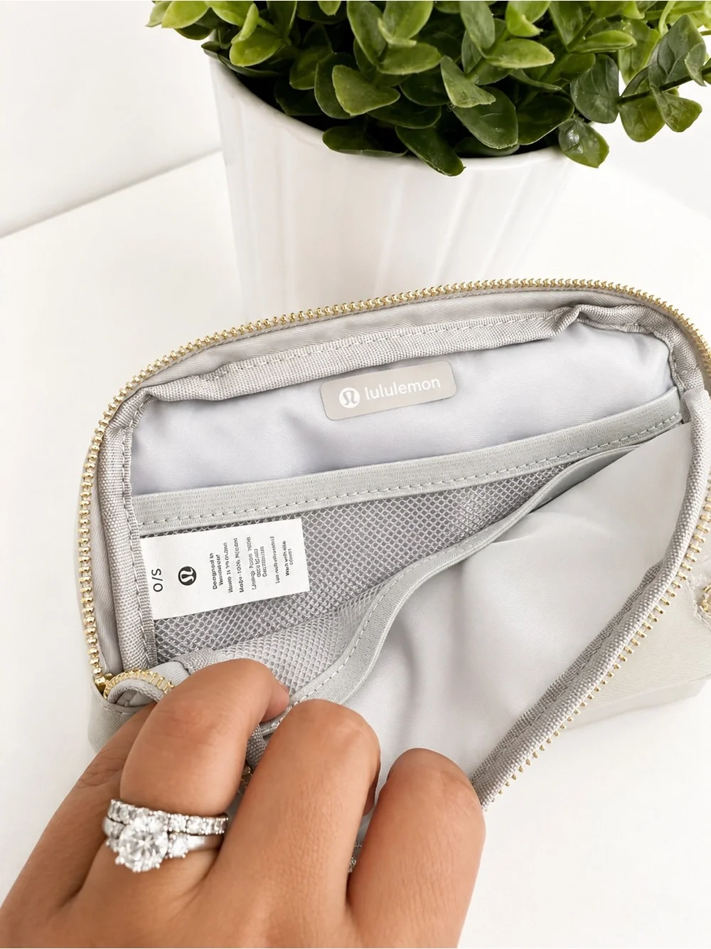 lululemon athletica Monogram Everywhere Belt Bag
